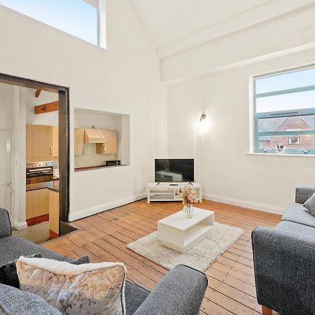Apartamento Parking, Heated Floors, Sleeps 4 Guests, Netflix Lincoln Exterior foto