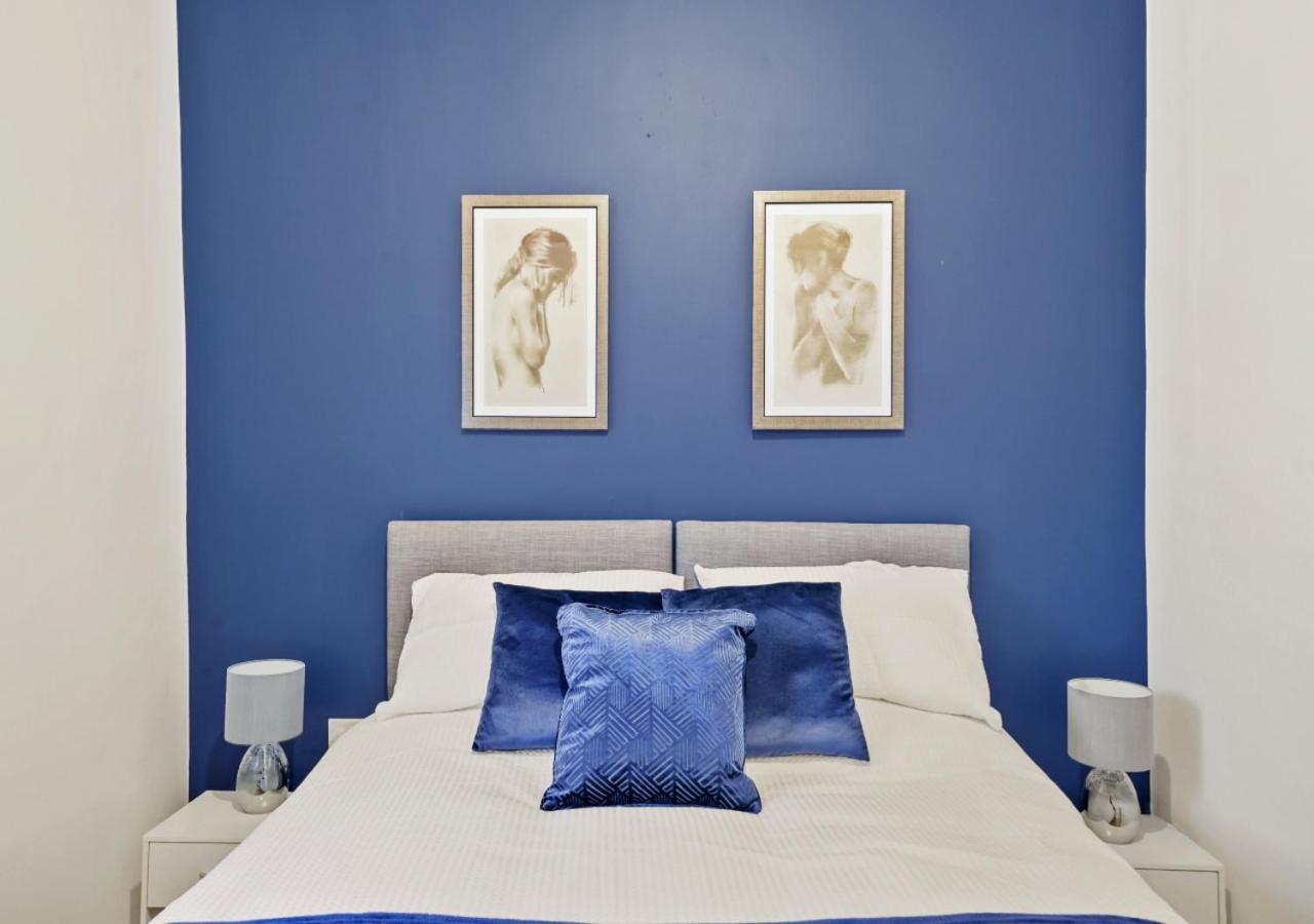 Apartamento Parking, Heated Floors, Sleeps 4 Guests, Netflix Lincoln Exterior foto